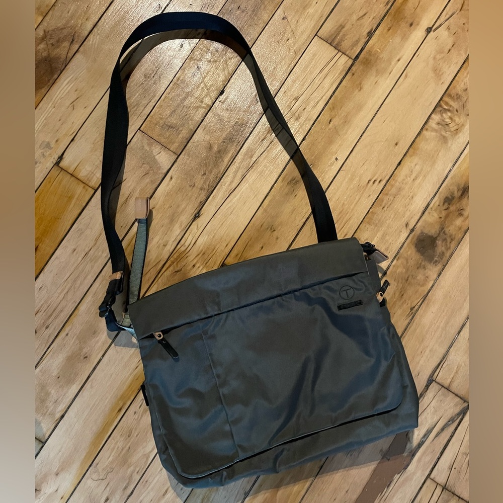 Tumi Tech Crossbody Bag Dark Green